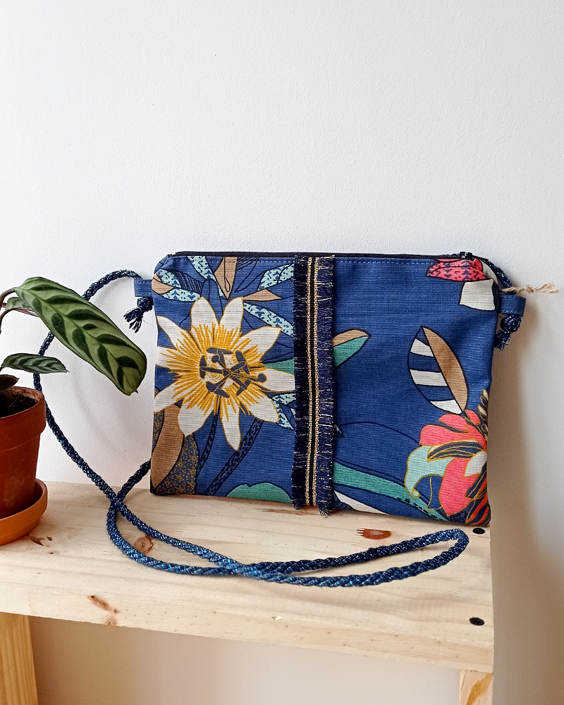 Sac Bandoulière SUMMER Fleurs tropicales bleues