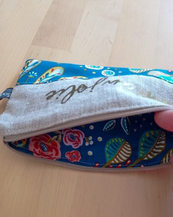 Pochette MAMAN Lin Floralies bleues – Image 5