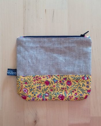 pochette plate maman jolie maquillage papiers accessoires sac à main