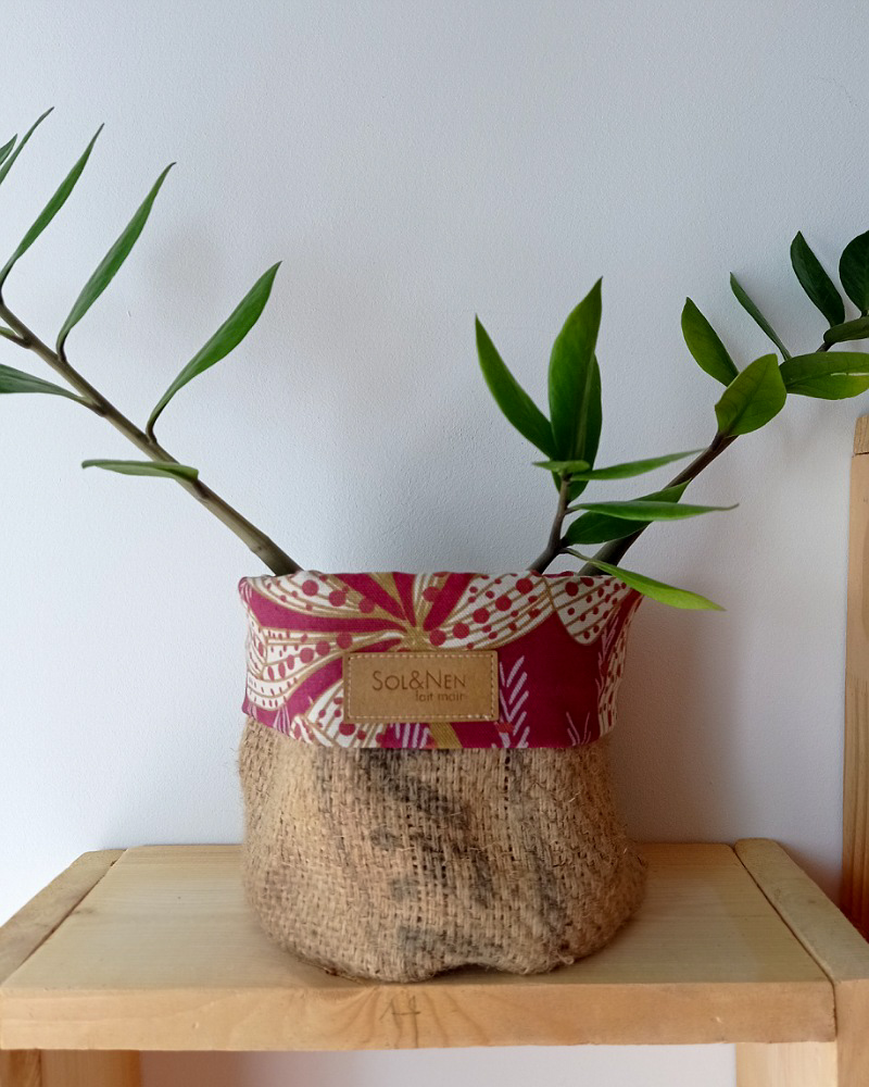 Cache-pot FLORA Ø13cm Toile de Jute / Sazzy bordeaux