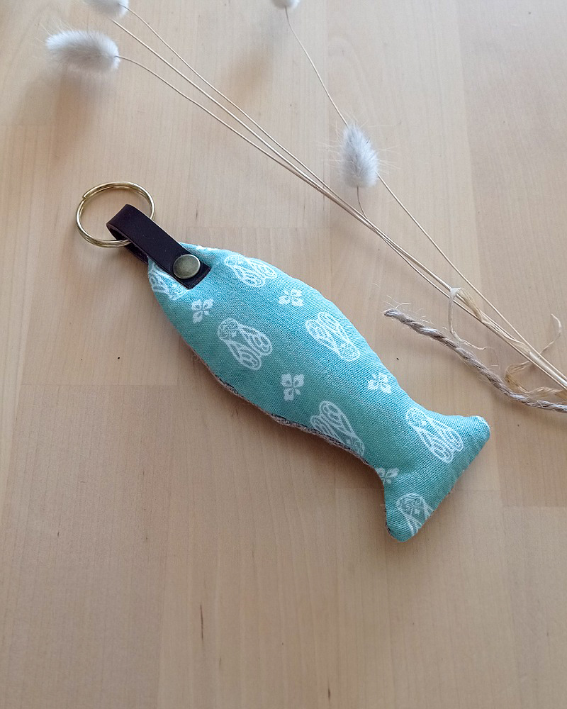 Porte clés en tissu LA SARDINE Cigalou céladon