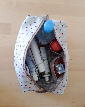 Trousse de toilette enduite SIENNA Dotty multico gris – Image 6